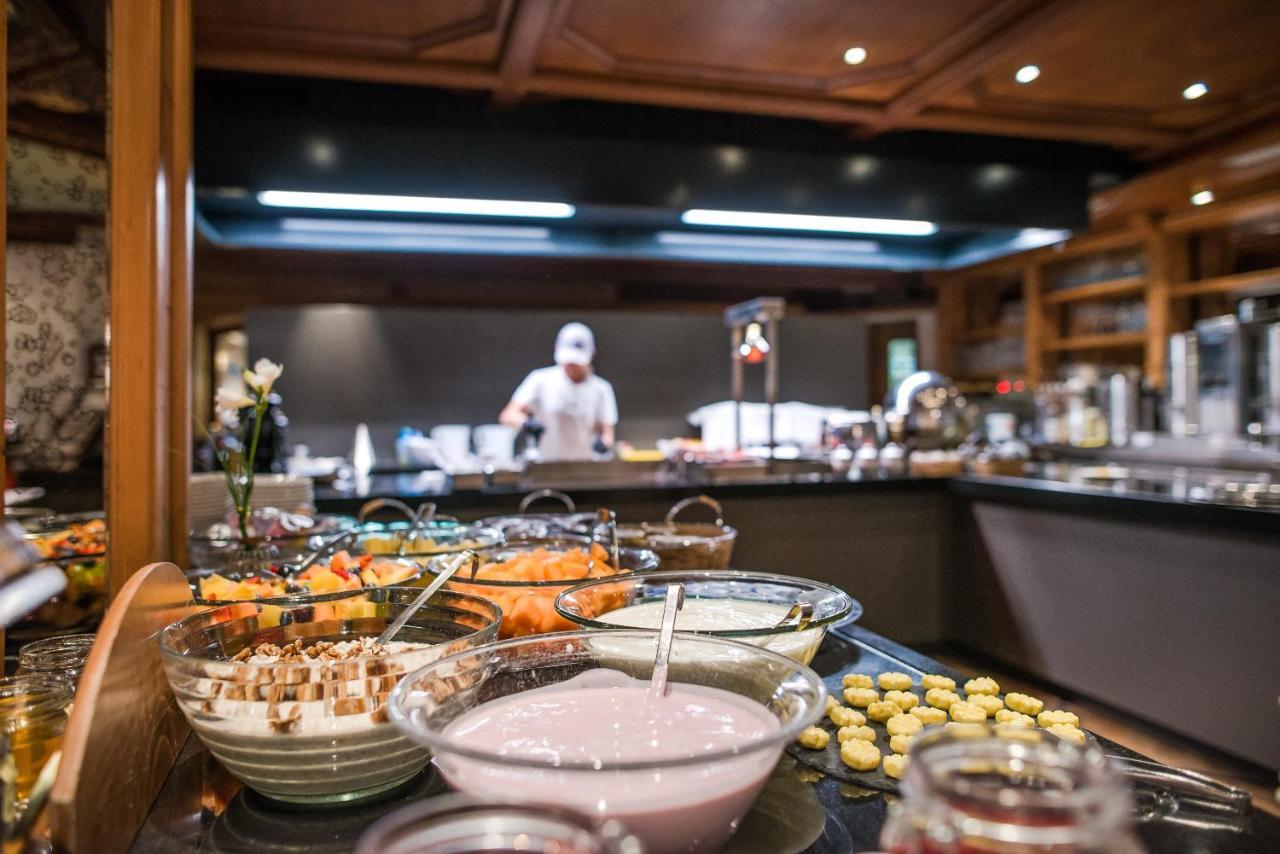 Weinegg Wellviva Resort أبيانو سولاّ ستراذا المظهر الخارجي الصورة